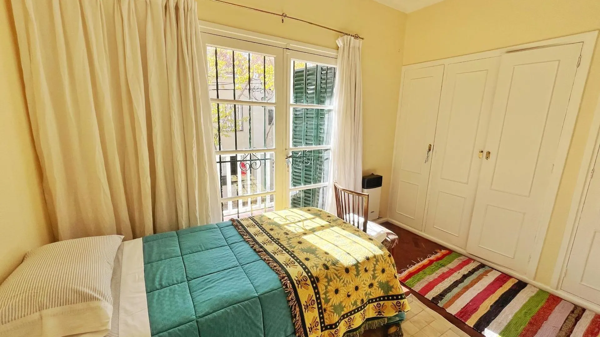 מנדוזה Pato'S Guest House 0*,  ארגנטינה